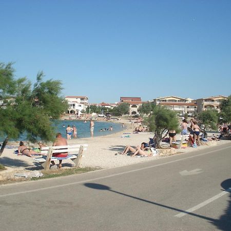 Apartments Oresic Vir Exterior photo